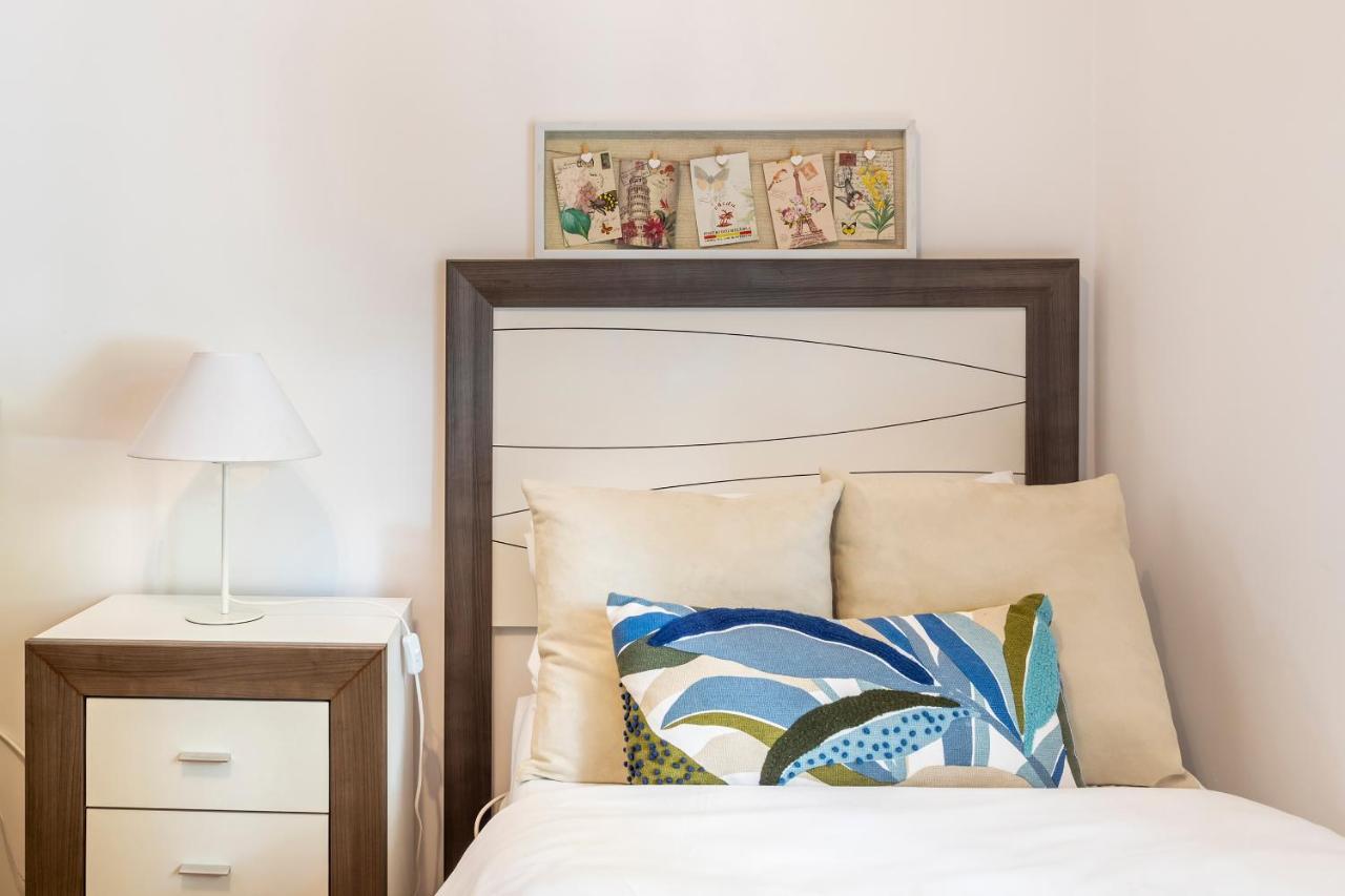 Precioso Piso Moderno: Terraza, A/C, Netflix, Wifi Apartment Valencia Exterior photo